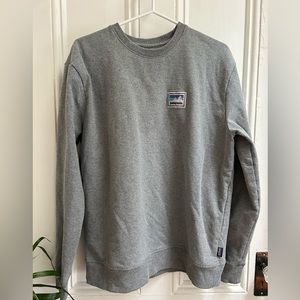 Men’s Patagonia crew sweatshirt, size large